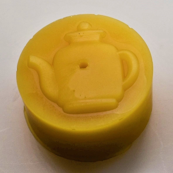 Teelichtform für 10 Teelichter mit Kannen-Motiv
